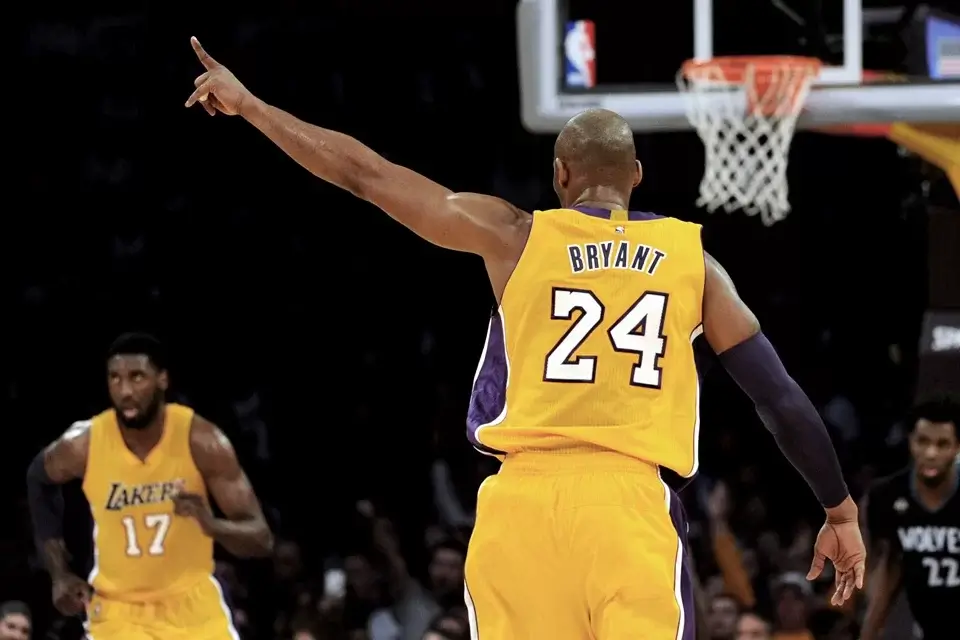 Kobe Bryant statue will be an emotional and cathartic experience. 