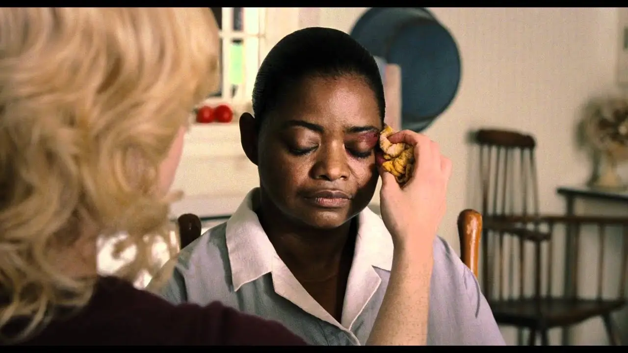 Review of the movie and book The Help