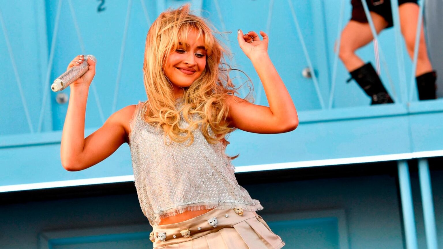 Sabrina Carpenter Discover the Inspiring Journey and Talent of This