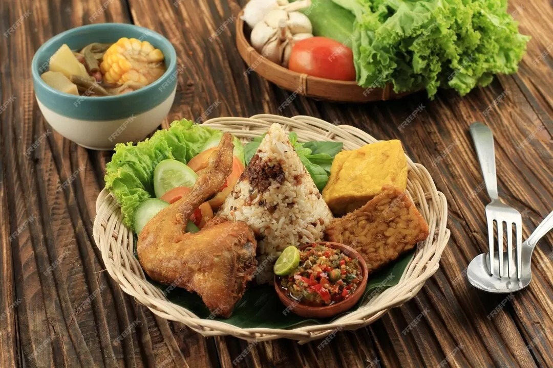 nasi-tutug-oncom-pedas-kenikmatan-khas-sunda