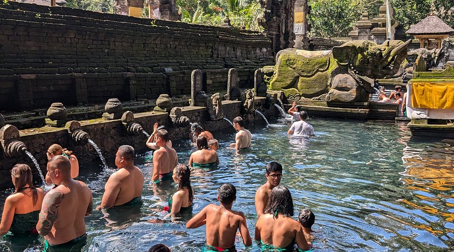 Pura Tirta Empul