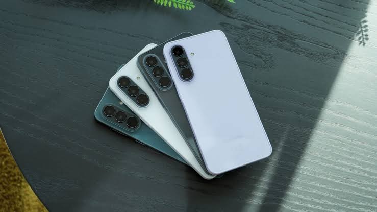 Galaxy A37: Spesifikasi Lengkap yang Ramah di Kantong 2 Galaxy A37 Menawarkan Layar Besar dan Responsif