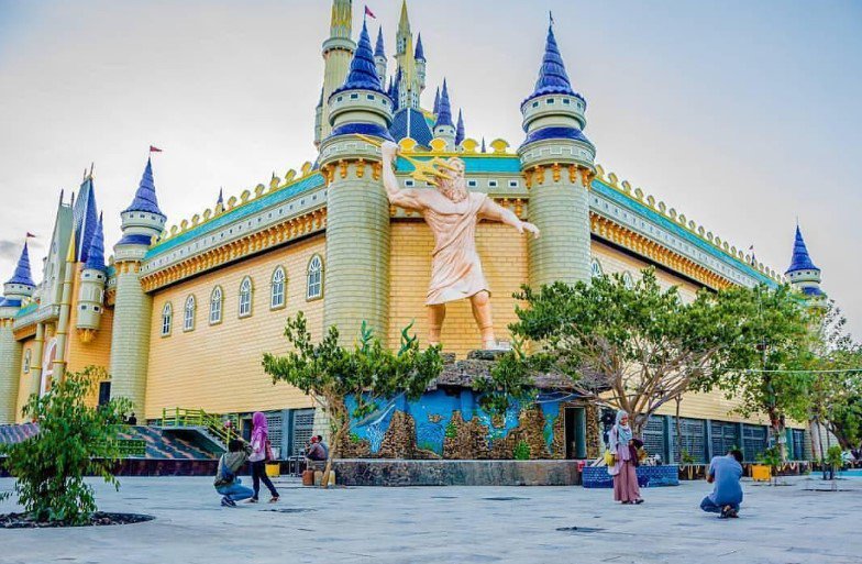Atlantis Land Surabaya, Wisata Unik untuk Liburan 2 Mengenal Atlantis Land Surabaya
